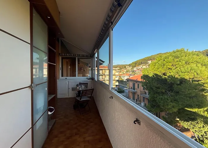 La Casa Di Viviana Terrace, Close To The Marina dʼAndora
