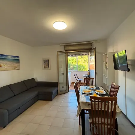 A Due Passi Dal Mare, Terrazza, Pet Friendly Lejlighed Marina dʼAndora