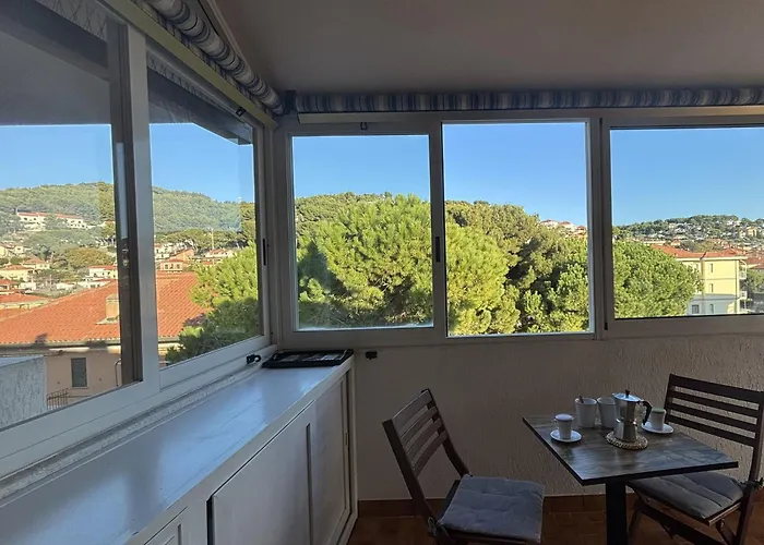 La Casa Di Viviana Terrace, Close To The * Marina dʼAndora